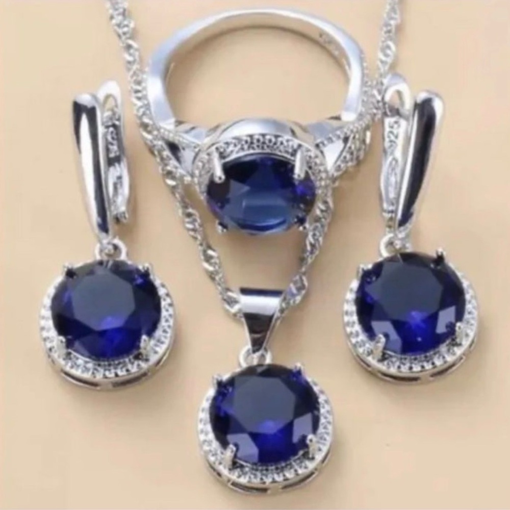 Elegant Silver and Blue Jewelry Set